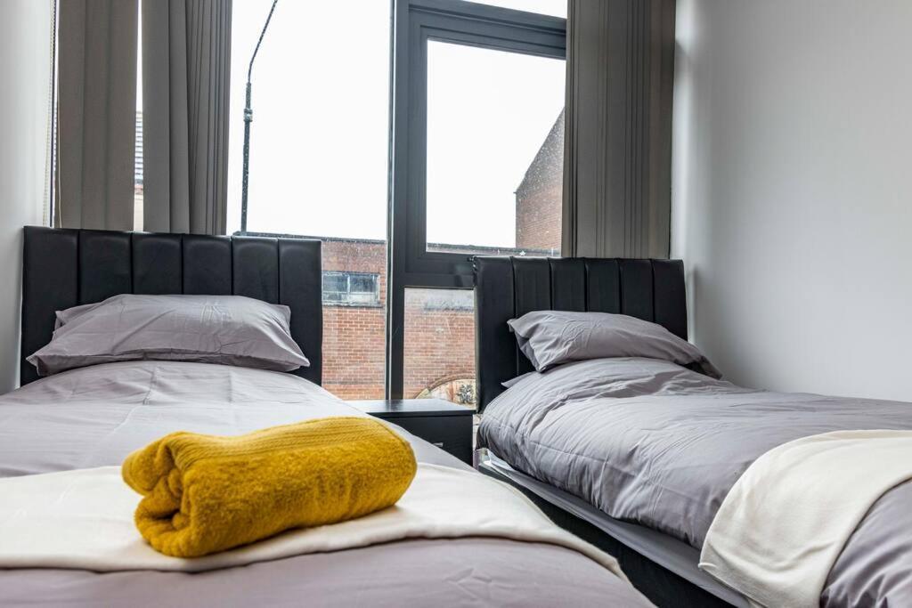Modern Flat In Eastwood Town Centre Appartement Buitenkant foto